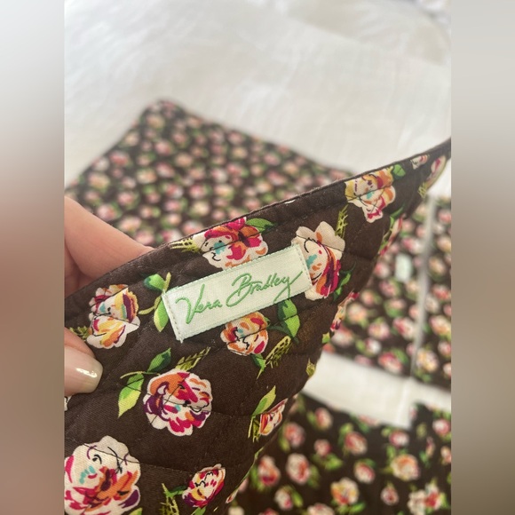 Vera Bradley | English Rose Placemats Set of 4 Floral Quilted - Picture 4 of 7